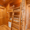 Отель Bama Bear's Den 4 Bedroom Cabin by Redawning, фото 12