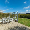 Отель Bright Bungalow Near Dunes and Beach, фото 1