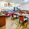 Отель Holiday Inn Express Greencastle, an IHG Hotel, фото 17