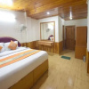 Отель OYO Premium Naggar Road Manali, фото 5