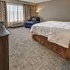Отель Hampton Inn & Suites Franklin Berry Farms, фото 3