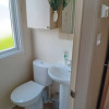 Отель Superb Position 2 Bedroom Caravan Newquay Wales, фото 9