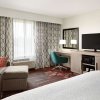 Отель Hampton Inn & Suites St. Louis/Alton в Олтоне