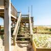 Отель Beach Barracks by Oak Island Accommodations, фото 45