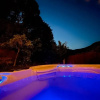 Отель Bayside Mountain Retreat With Gorgeous Views And Private Hot Tub! 5 Bedroom Home by Redawning, фото 20