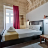 Отель Vallettastay Old Lodge Apartment 1, фото 5