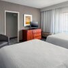 Отель Courtyard Newark Liberty International Airport, фото 3