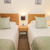 Отель Scarborough Apartments - Two Bed, фото 10