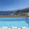 Отель HomeLike Stunning Atlantic Views Apartment, фото 13