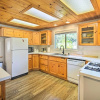 Отель Cozy Sugarloaf Cabin w/ Deck & Yard: 3 Mi to Lake!, фото 7