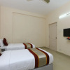 Отель OYO 10106 Hotel NLBR, фото 11