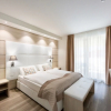 Отель International Beach Hotel, фото 7