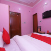 Отель OYO 26906 Hotel Tarang, фото 3