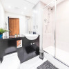 Отель First Stay Apartments - The West Suite, фото 13