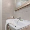 Отель Stunning Newly Refurbished Apt With Private Entrance, фото 10