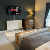 Отель Luxurious Victorian Villa With Parking, Sleeps six, фото 2
