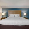 Отель Comfort Inn & Suites Alexandria West, фото 50