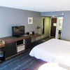 Отель Hampton Inn & Suites Newtown, фото 25