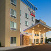 Отель Fairfield Inn & Suites Bristol, фото 1