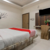 Отель OYO 6883 Hotel Galaxy Star, фото 3