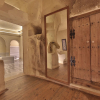 Отель Taru Cave Suites, фото 9