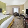 Отель Holiday Inn Express & Suites Chicago-Libertyville, фото 18