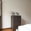 Отель 2 Bedrooms Flat with Parking near Metro Stop, фото 17