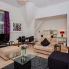 Отель Comfortable Bright & Spacious 2 Bed Central London в Лондоне