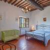 Отель Vintage Holiday Home In Montecchio With Private Garden, фото 4