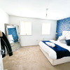 Отель Luxury Birmingham Getaway- 3-bedroom House Sleep 9, фото 4