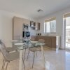 Отель Modern 2BR Apartment in Central St Julian's, фото 1