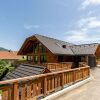 Отель Lush Chalet in Sankt with Sauna & Jacuzzi, фото 14