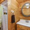 Отель Dancing Cubs Camp - Hot Tub 2 Bedroom Cabin by Redawning, фото 4