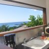 Отель Bungalow With 2 Bedrooms in Bouillante, With Wonderful sea View, Furni, фото 4