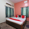 Отель OYO 19111 Supriya Guest House, фото 5