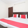 Отель OYO 30274 Temple City Guest House, фото 4