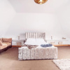 Отель Threeways Retreat With Heated Swimming Pool, фото 19