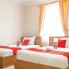 Отель RedDoorz near Siloam Karawaci 3, фото 18