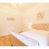 Отель Lovely 1BR Edwardian House For 4 in North London, фото 12