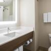 Отель Holiday Inn Express & Suites Jacksonville W - I295 and I10, an IHG Hotel, фото 10