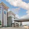 Отель La Quinta Inn & Suites by Wyndham Denton - University Drive в Дентоне