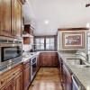 Отель Vail Village Private 4 BR Residence w Full Kitchen by RedAwning - Save 20% on 7+ Nights!, фото 7