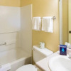 Отель InTown Suites Extended Stay Select Houston TX - Brookhollow, фото 10
