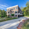 Отель Luxe Townhome in South End Charlotte Near Uptown!, фото 1