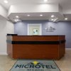 Отель Microtel Inn & Suites by Wyndham Zephyrhills, фото 2