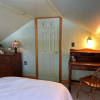 Отель Bear Essentials Lakefront Hideaway, фото 5