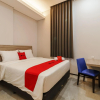 Отель RedDoorz Plus near Senayan City, фото 24