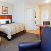 Отель Candlewood Suites New Bern, an IHG Hotel, фото 6