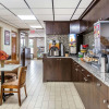 Отель Econo Lodge Midtown, фото 12