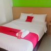 Отель RedDoorz near Exit Toll Sirkuit Sentul, фото 5